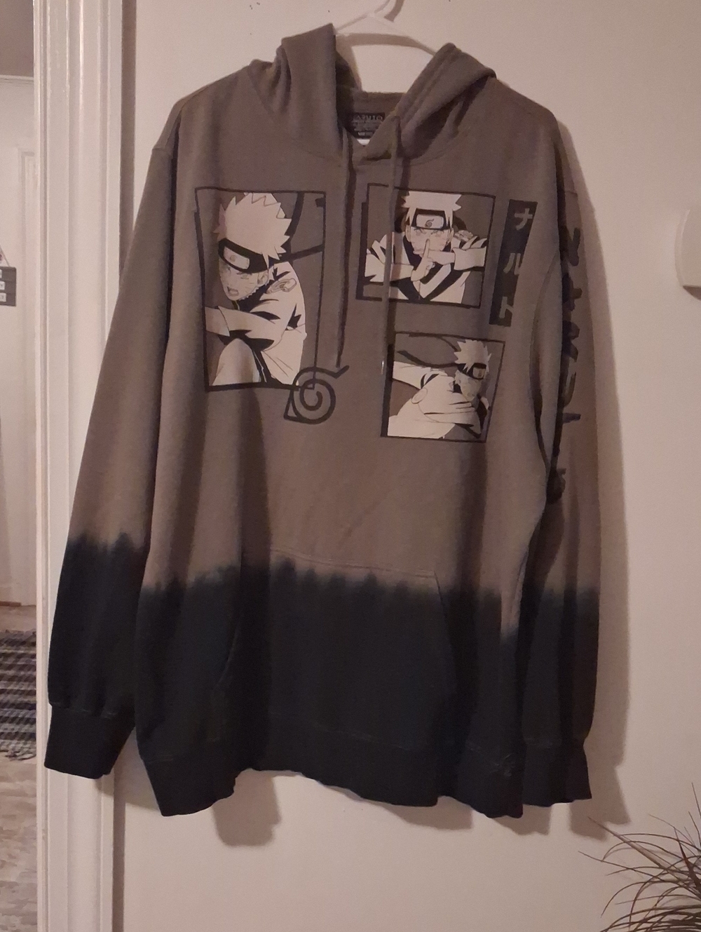 Naruto Graphic Dip-Dye Hoodie - Taupe & Black